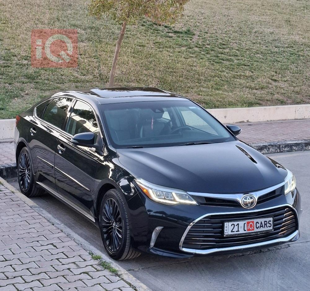 تويوتا أفالون